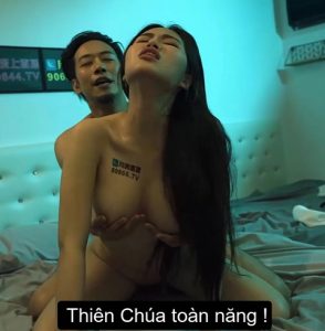 Trừ tà bằng con cu dài đâm vào lồn